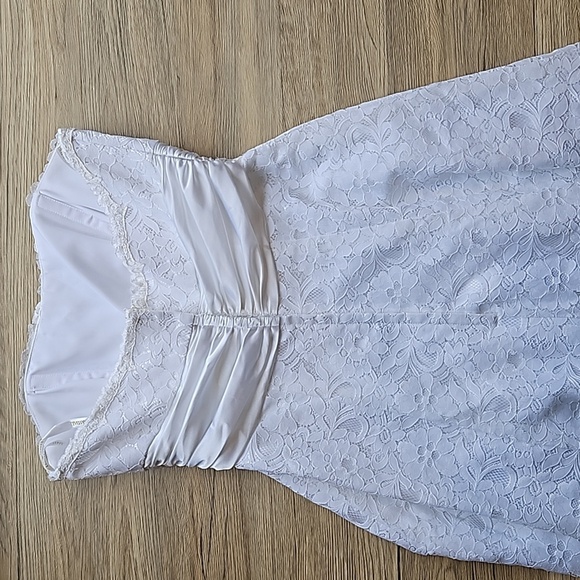 David's Bridal Floral Lace Empire Waist Tea Length Wedding Dress 2 like new - Picture 5 of 7